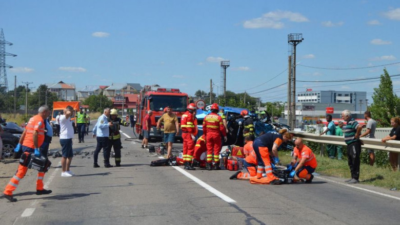 momentul-cumplit-al-producerii-accidentului-de-la-ianca,-filmat-cu-o-camera-de-bord momentul-cumplit-al-producerii-accidentului-de-la-ianca,-filmat-cu-o-camera-de-bord