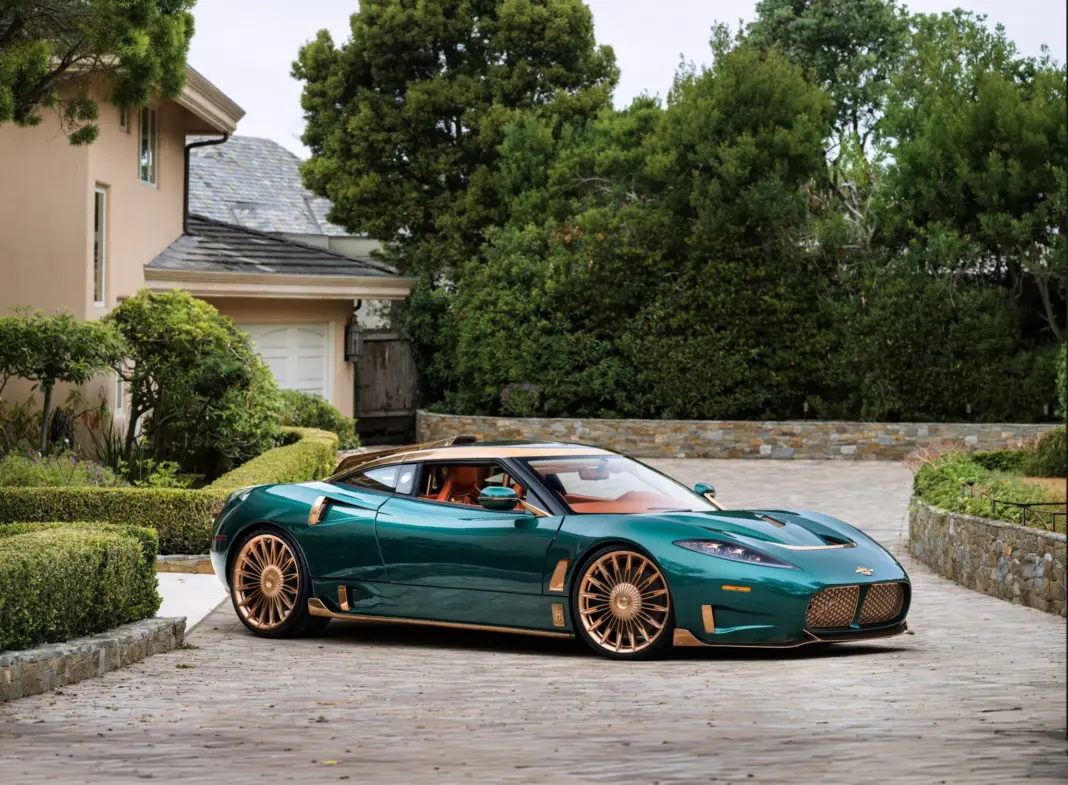 revenirea-spectaculoasa-a-marcii-spyker:-noul-c8-preliator-xxv-ofera-800-cp,-trei-pedale-si-extravaganta-unui-ou-faberge