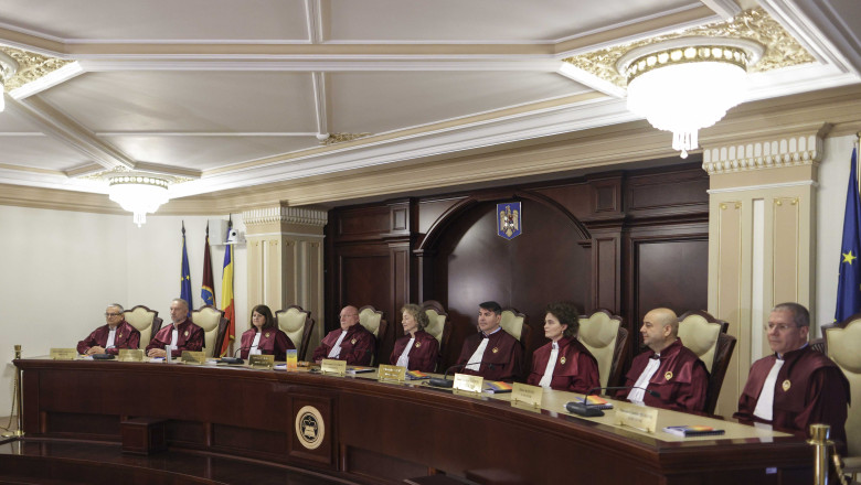 ccr-dezbate-astazi-sesizarea-aur-privind-imprumutul-romaniei-de-la-bird.-banii-vor-finanta-deficitul-si-datoria-publica ccr-dezbate-astazi-sesizarea-aur-privind-imprumutul-romaniei-de-la-bird.-banii-vor-finanta-deficitul-si-datoria-publica