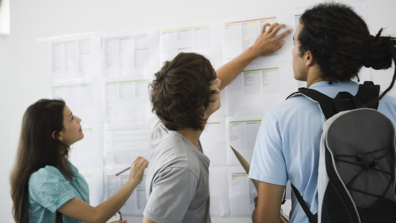 ministrul-educatiei,-despre-rezultatele-sesiunii-de-toamna-a-bacalaureatului:-la-fiecare-3-candidati,-unul-va-avea-motive-sa-zambeasca ministrul-educatiei,-despre-rezultatele-sesiunii-de-toamna-a-bacalaureatului:-la-fiecare-3-candidati,-unul-va-avea-motive-sa-zambeasca