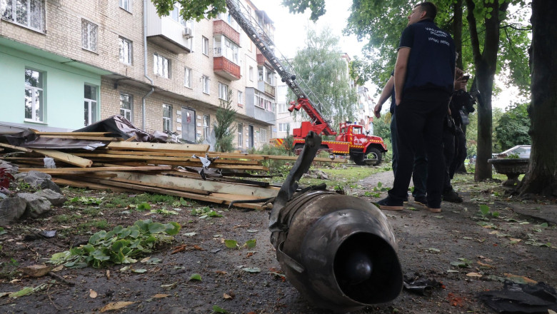 o-drona-ruseasca-care-viza-odesa-s-a-prabusit-si-a-explodat-in-republica-moldova o-drona-ruseasca-care-viza-odesa-s-a-prabusit-si-a-explodat-in-republica-moldova