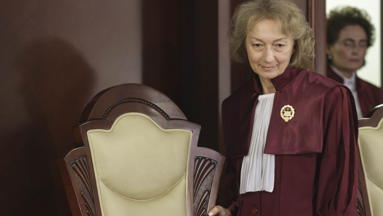 ce-a-discutat-simina-tanasescu-cu-ilie-bolojan-si-ce-spune-despre-o-eventuala-demisie-de-la-sefia-ccr ce-a-discutat-simina-tanasescu-cu-ilie-bolojan-si-ce-spune-despre-o-eventuala-demisie-de-la-sefia-ccr