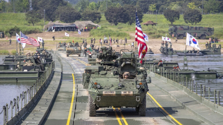 reactia-coreei-de-sud-dupa-anuntul-lui-trump-privind-reducerea-exercitiilor-militare-cu-seulul