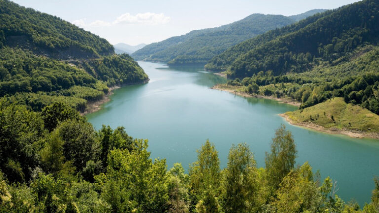 cand-va-fi-pusa-in-functiune-centrala-hidroelectrica-nehoiasu-ii.-proiectul-surduc-siriu-este-realizat-in-proportie-de-78%