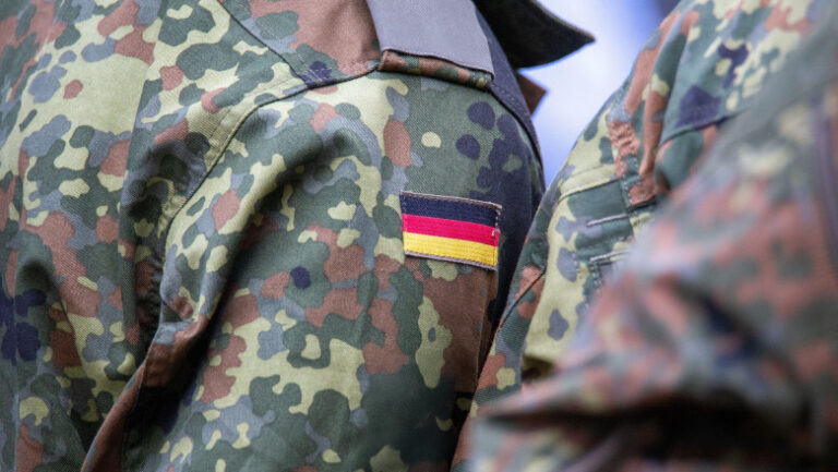 in-germania,-numarul-militarilor-a-atins-cel-mai-ridicat-nivel-din-ultimii-13-ani