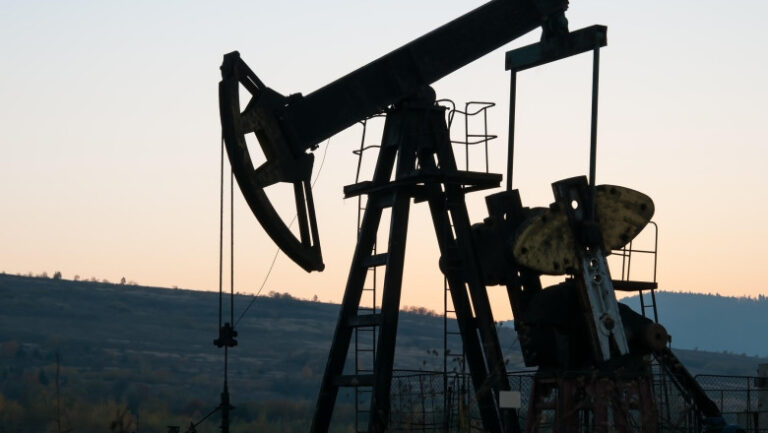 rusia-face-loc-pentru-propriul-petrol-la-marea-baltica.-exporturile-kazahstanului,-redirectionate-catre-marea-neagra