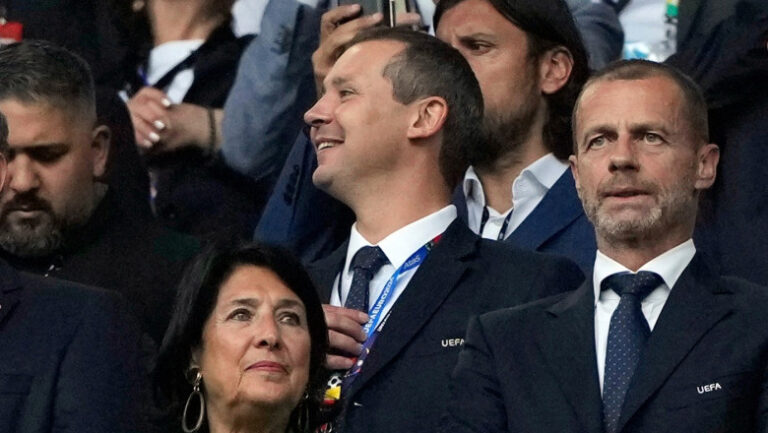 fifa-a-concediat-oficial-din-conducere,-dupa-ce-a-criticat-planurile-lui-infantino-pentru-campionatul-mondial