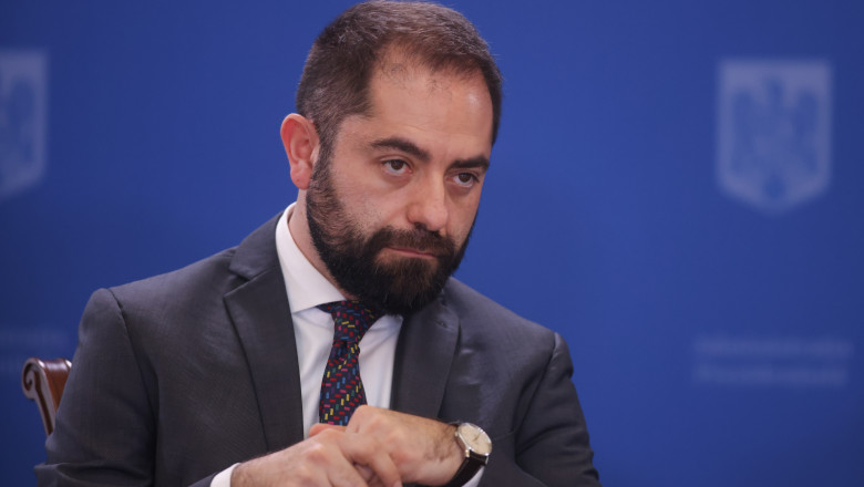 zile-decisive-pentru-legea-salarizarii:-discutii-la-palatul-cotroceni-intre-partide-si-consilierii-lui-nicusor-dan-(surse)