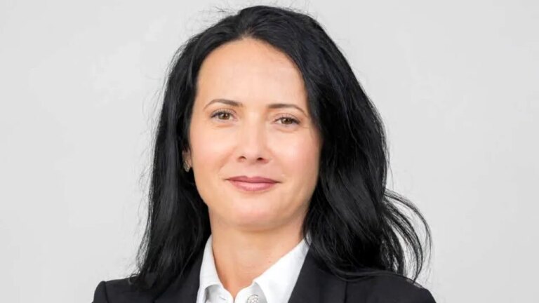 prima-romanca-aleasa-viceprimar-intr-un-sector-al-vienei,-considerata-exemplu-de-integrare-in-austria