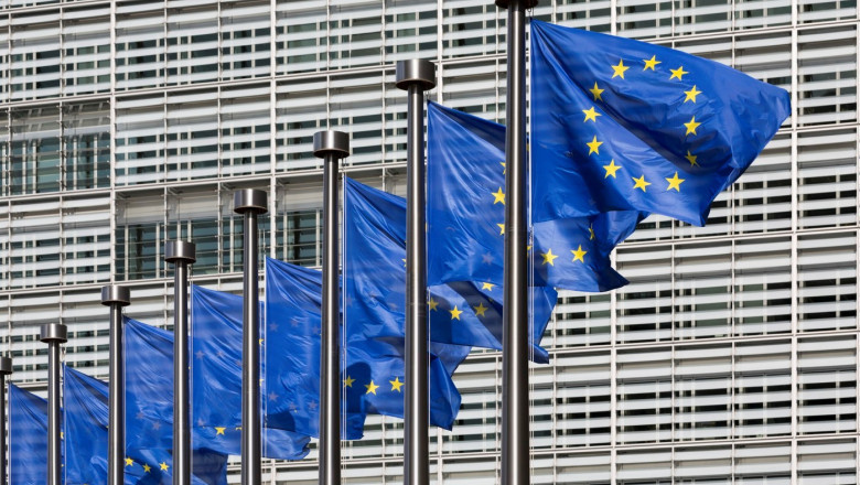 sase-state-cer-comisiei-europene-reducerea-cu-„sute-de-miliarde-de-euro”-a-bugetului-ue-pentru-2028-2034:-„noi-finantam-circa-40%”