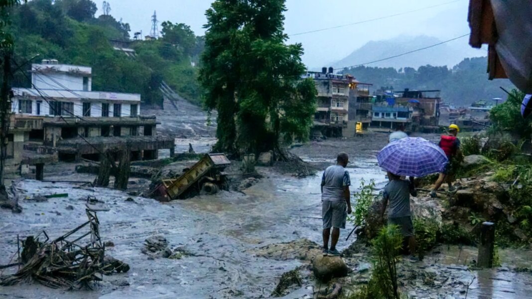 nepalul-refuza-ajutorul-extern-pentru-salvarea-victimelor-in-urma-inundatiilor-catastrofale