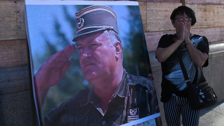 ratko-mladic,-supranumit-„macelarul-din-balcani”,-va-avea-parte-de-funeralii-de-stat-in-serbia