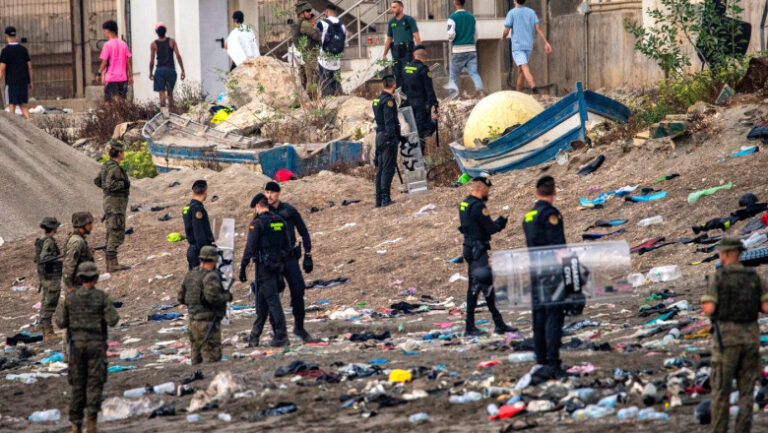 spania-cere-ajutorul-ue-pentru-gestionarea-migrantilor-in-ceuta