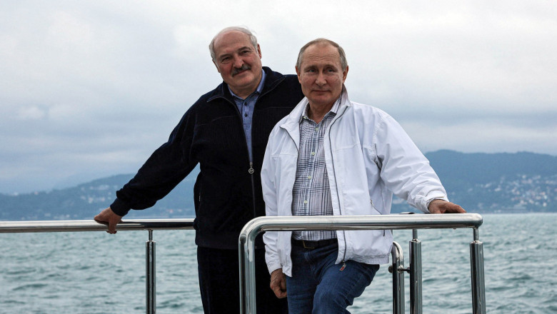 lukasenko-se-indreapta-spre-moscova-pentru-discutii-cu-putin,-la-doar-cateva-zile-dupa-ce-a-ordonat-o-inspectie-surpriza-a-armatei lukasenko-se-indreapta-spre-moscova-pentru-discutii-cu-putin,-la-doar-cateva-zile-dupa-ce-a-ordonat-o-inspectie-surpriza-a-armatei
