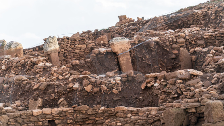„ceva-ce-nu-s-a-mai-vazut-pana-acum”-arheologii-au-descoperit-in-turcia-o-statuie-unica,-veche-de-11.000-de-ani „ceva-ce-nu-s-a-mai-vazut-pana-acum”-arheologii-au-descoperit-in-turcia-o-statuie-unica,-veche-de-11.000-de-ani