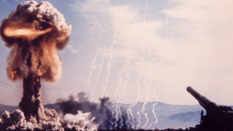 leonid-slutki-avertizeaza-ca-rusia-este-pregatita-sa-raspunda-simetric-la-utilizarea-unor-arme-nucleare-impotriva-sa
