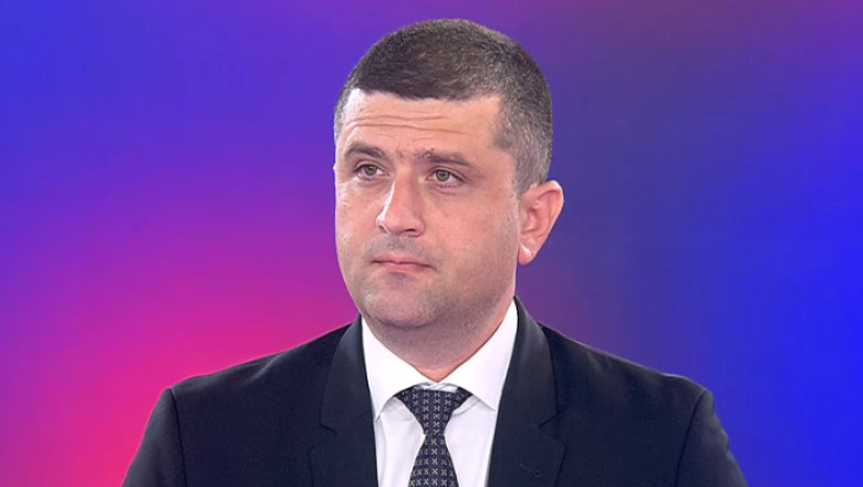 miruta:-este-nevoie-de-un-guvern-nou,-noi-sustinem-ramanerea-la-guvernare-printr-o-rotatie,-noi-sa-fim-primii-si-apoi-psd miruta:-este-nevoie-de-un-guvern-nou,-noi-sustinem-ramanerea-la-guvernare-printr-o-rotatie,-noi-sa-fim-primii-si-apoi-psd
