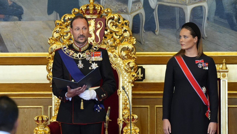 regele-haakon-al-viii-lea-al-norvegiei-a-depus-juramantul.-nu-va-avea-insa-ceremonie-de-incoronare regele-haakon-al-viii-lea-al-norvegiei-a-depus-juramantul.-nu-va-avea-insa-ceremonie-de-incoronare