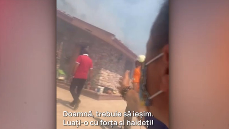 sute-de-oameni-evacuati-in-sicilia,-din-cauza-incendiilor-care-au-ajuns-pana-la-case.-cea-mai-afectata-este-taormina