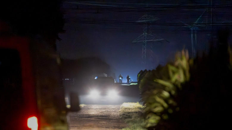 act-suspect-de-sabotaj-la-o-statie-electrica-in-apropiere-de-koln.-ampla-operatiune-a-politiei-germane-in-bergheim act-suspect-de-sabotaj-la-o-statie-electrica-in-apropiere-de-koln.-ampla-operatiune-a-politiei-germane-in-bergheim