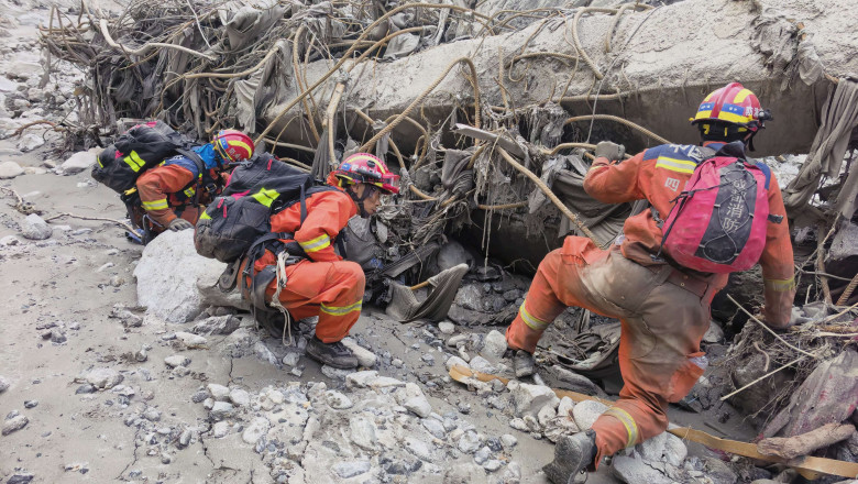 creste-bilantul-mortilor-dupa-viitura-devastatoare-in-nepal-alte-4.850-de-persoane-sunt-in-continuare-disparute creste-bilantul-mortilor-dupa-viitura-devastatoare-in-nepal-alte-4.850-de-persoane-sunt-in-continuare-disparute