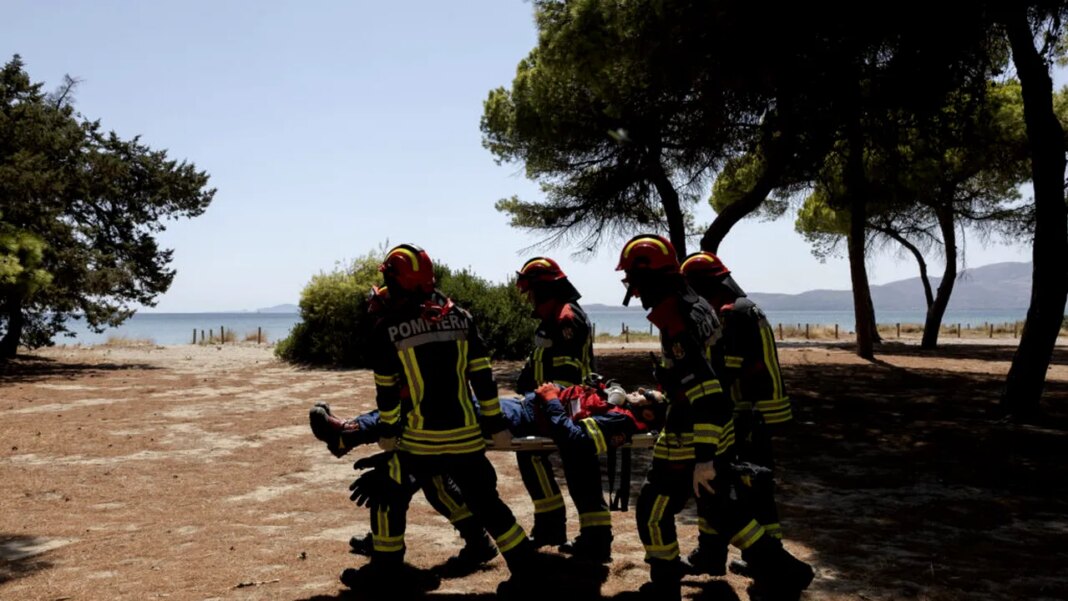 grecia,-dar-fara-vacanta:-cum-arata-viata-pompierilor-romani-prepozitionati-la-nea-makri-|-pompier:-„familia-este-permanent-in-gandurile-noastre” grecia,-dar-fara-vacanta:-cum-arata-viata-pompierilor-romani-prepozitionati-la-nea-makri-|-pompier:-„familia-este-permanent-in-gandurile-noastre”