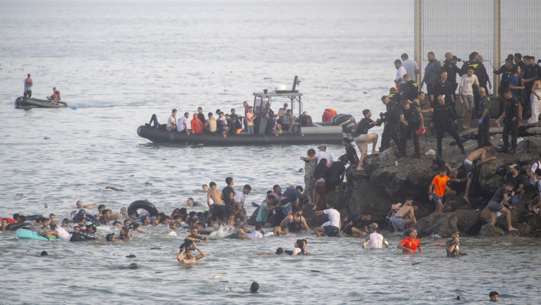ue-acorda-spaniei-un-ajutor-de-urgenta-de-115-milioane-de-euro-pentru-gestionarea-crizei-migrantilor-in-ceuta ue-acorda-spaniei-un-ajutor-de-urgenta-de-115-milioane-de-euro-pentru-gestionarea-crizei-migrantilor-in-ceuta