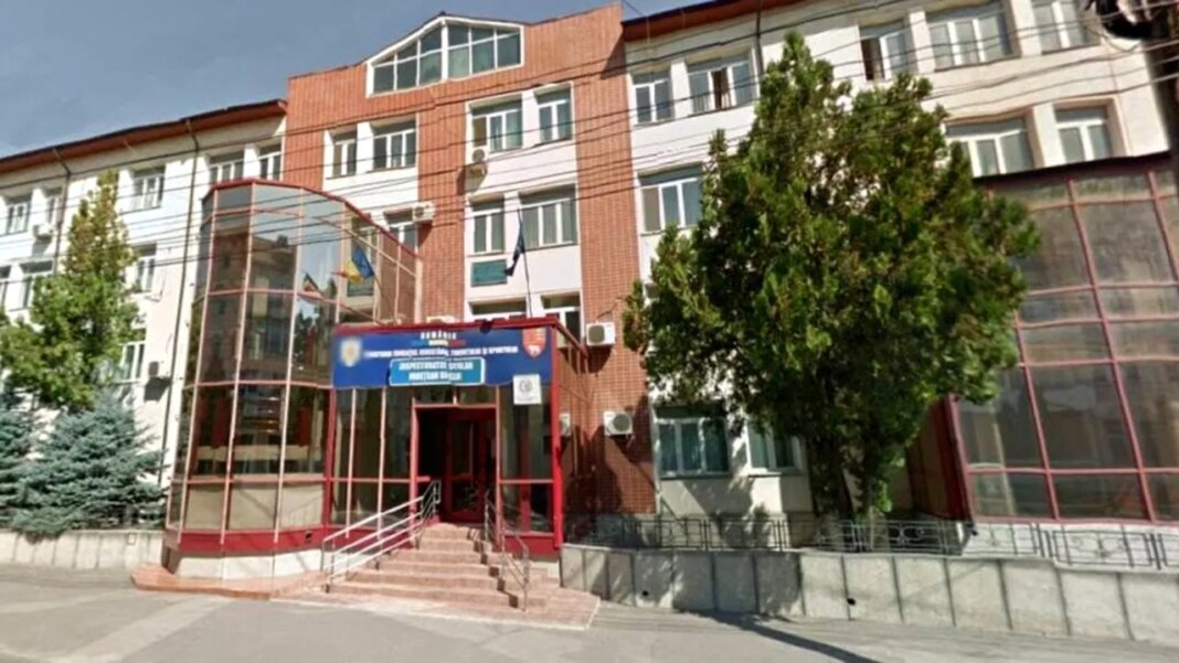 eroare-grava.-adresele-si-cnp-urile-angajatilor-inspectoratului-scolar-vaslui,-facute-publice-de-un-angajat-al-institutiei eroare-grava.-adresele-si-cnp-urile-angajatilor-inspectoratului-scolar-vaslui,-facute-publice-de-un-angajat-al-institutiei
