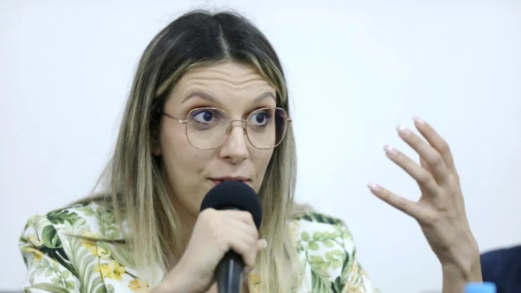raspunsul-unei-ministre-dupa-derapajul-sexist-al-liderului-sindical-metrorex:-stim,-asta-supara-multi-misogini