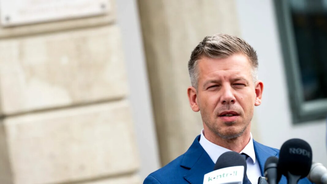 „vom-schimba-asta”.-peter-magyar-anunta-ca-legislatia-privind-adoptia-de-catre-cuplurile-de-acelasi-sex-va-fi-modificata