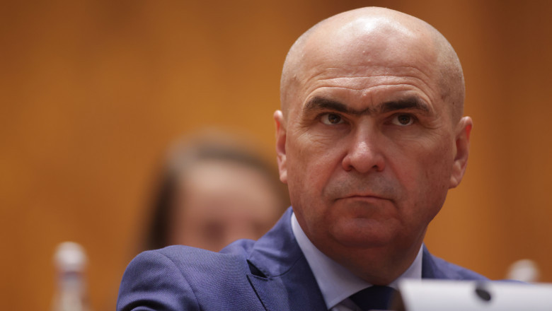 ilie-bolojan-anunta-ca-nu-demisioneaza:-„voi-preda-mandatul-succesorului-meu”.-ce-solutie-propune-la-rezolvarea-crizei-politice