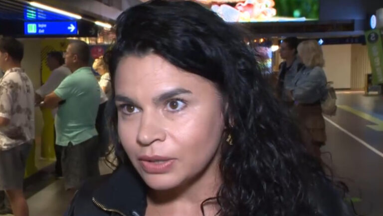 mesajul-regizoarei-alina-serban,-dupa-performanta-de-la-venetia:-„am-pornit-la-drum-pentru-tinerii-din-medii-dezavantajate”