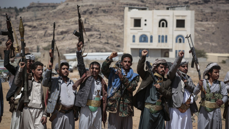 preluarea-controlului-asupra-zonei-de-coasta-a-yemenului-de-catre-rebelii-houthi-remodeleaza-echilibrul-de-forte-in-zona-golfului